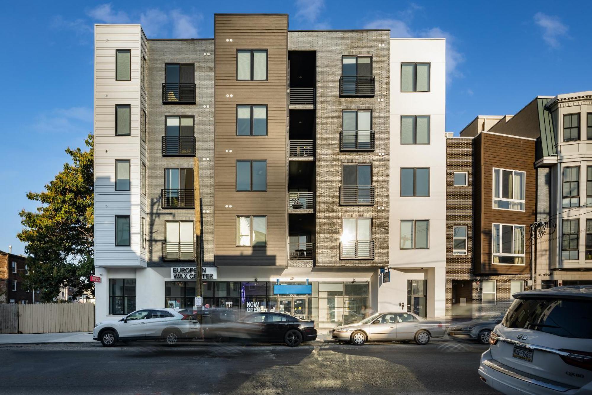 الشقق الفندقية فيلادلفيافي  The Frankford المظهر الخارجي الصورة
